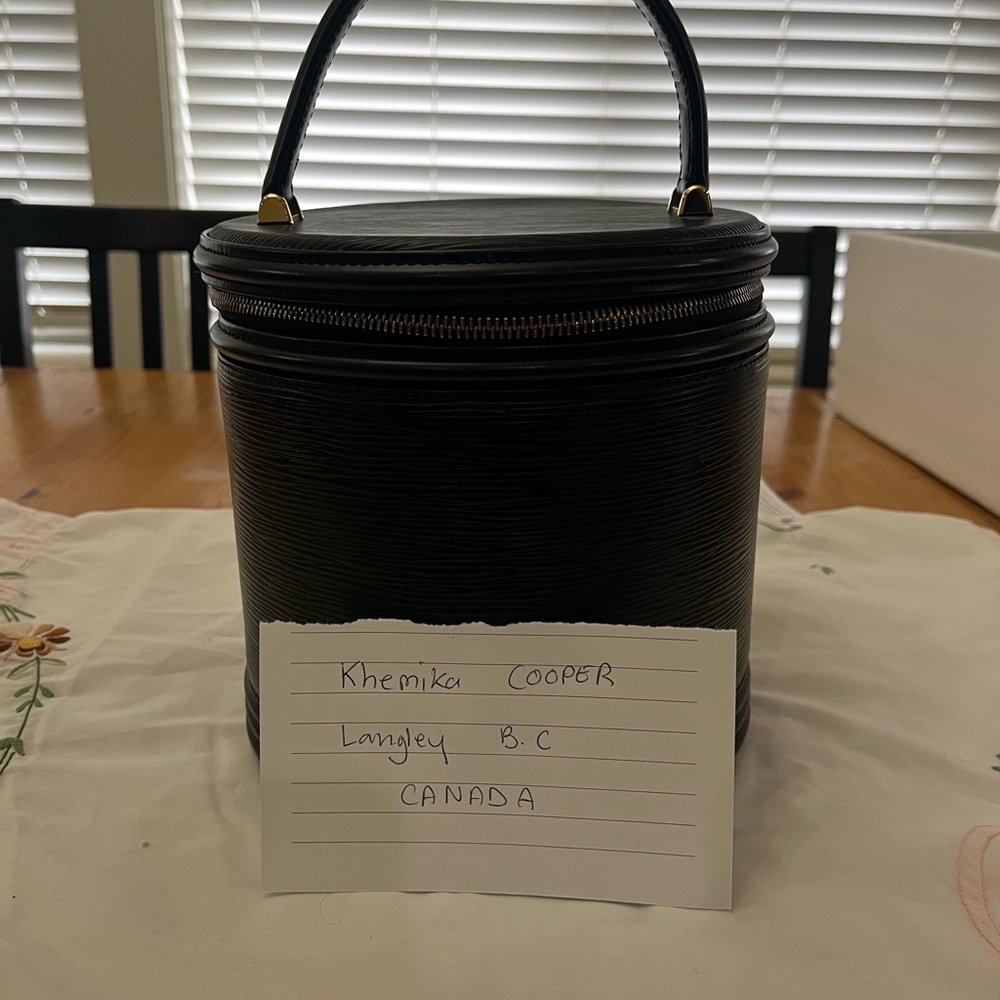 LV EPI BLACK